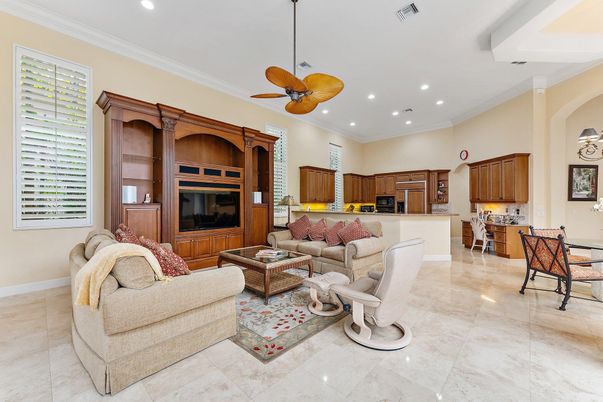 Dining room, Interior, Kitchen, Living room, Recessed Lighting