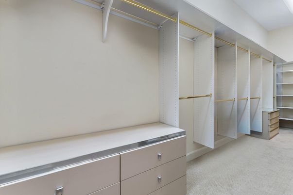 Interior, Walk-in Closets