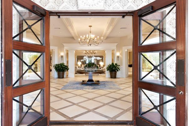 Chandelier, Fireplace, Interior, Recessed Lighting