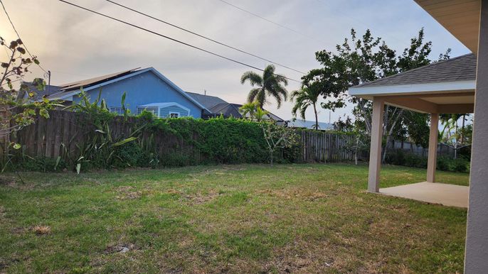Backyard, Exterior