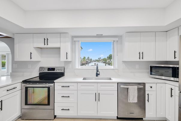 Interior, Kitchen, Stainless Steel Appliances