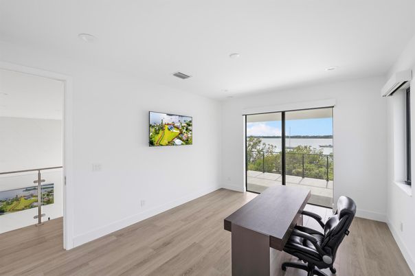 Home Office, Interior, Recessed Lighting, Wood Texture Flooring