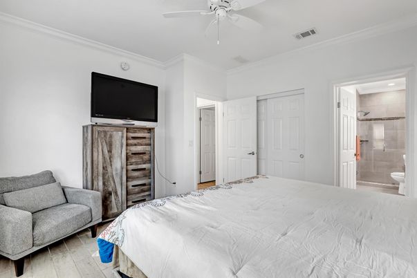 Bedroom, Interior, Recessed Lighting, Wood Texture Flooring