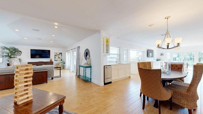 Chandelier, Dining room, Interior, Kitchen, Living room, Recessed Lighting, Wood Texture Flooring