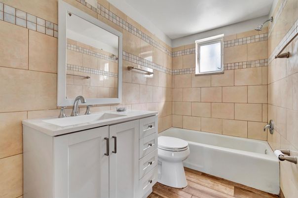 Bathroom, Interior, Wood Texture Flooring