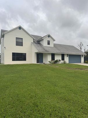 Attached, Backyard, Exterior, Facade, Farmhouse