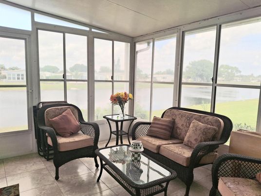 Interior, Living room, Sun Room, Water