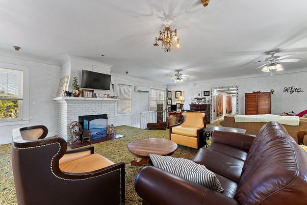 Fireplace, Interior, Living room