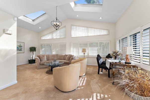 Interior, Living room, Pendant Lights, Recessed Lighting