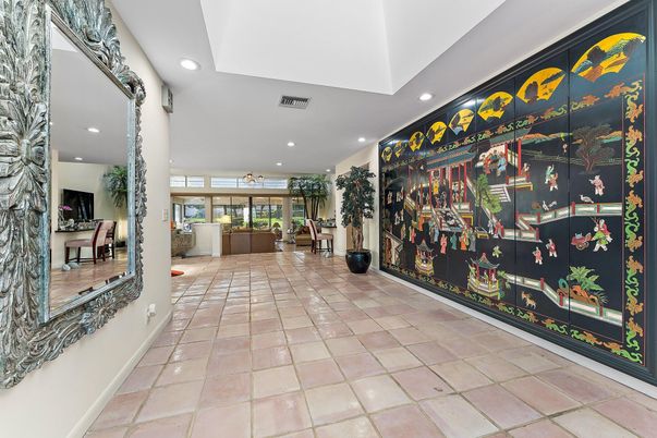 Interior, Recessed Lighting