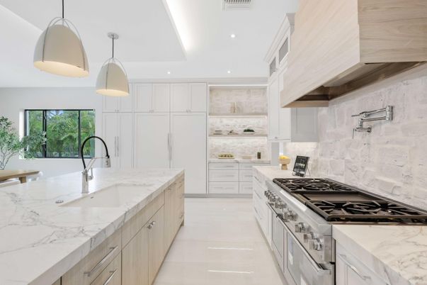 Interior, Kitchen, Pendant Lights, Recessed Lighting, Stainless Steel Appliances
