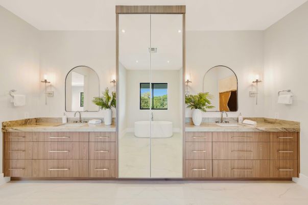 Bathroom, Dual Sink Vanities, Free Standing Baths, Interior, Marble, Recessed Lighting