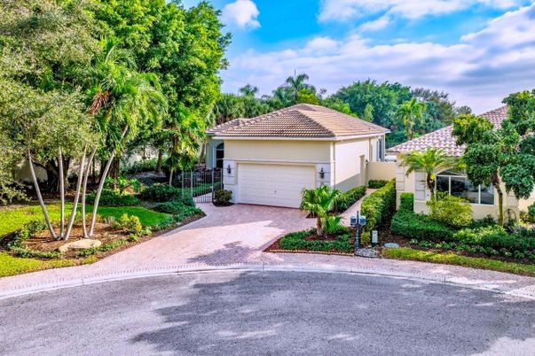 Attached, Detached Garage, Exterior, Facade, Mediterranean