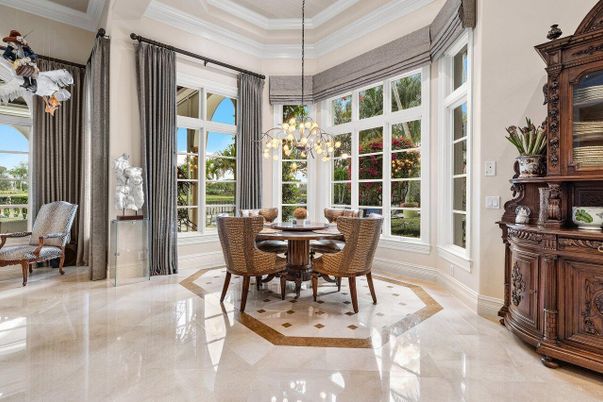 Chandelier, Dining room, Interior