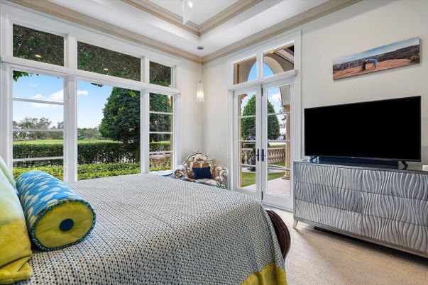 Bedroom, Interior, Pendant Lights