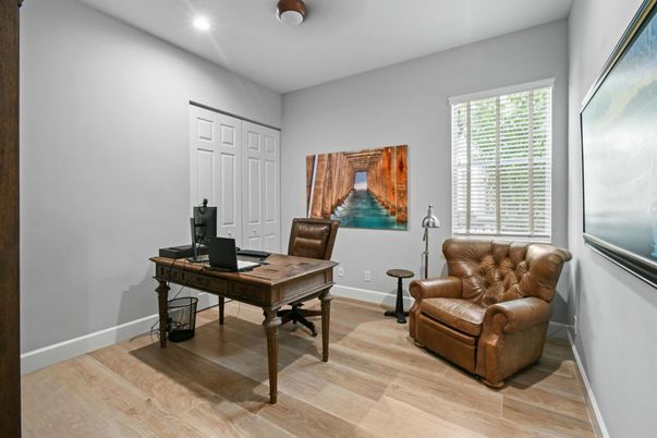 Home Office, Interior, Recessed Lighting, Wood Texture Flooring