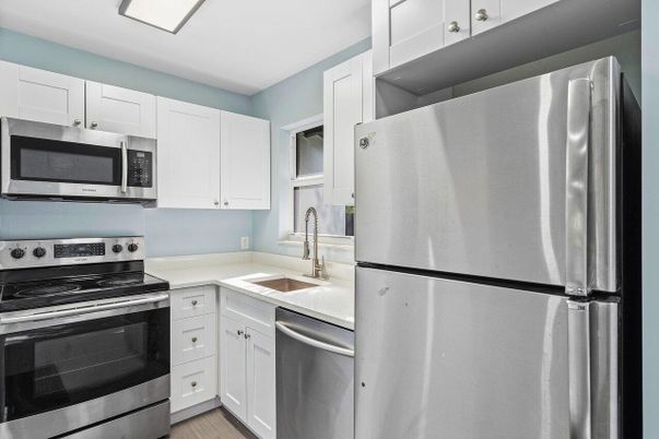 Interior, Kitchen, Stainless Steel Appliances, Wood Texture Flooring