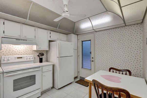 Dining room, Interior, Kitchen