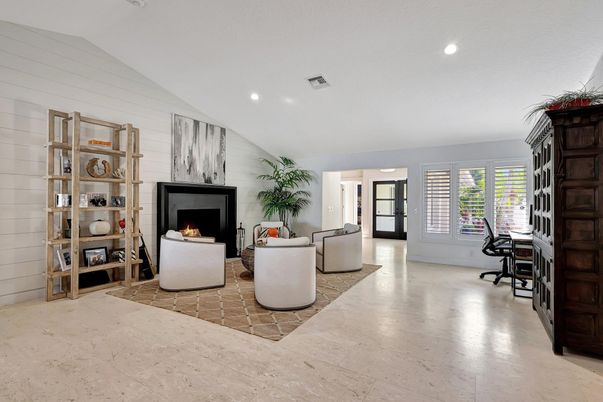 Fireplace, Interior, Living room, Recessed Lighting
