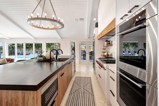 Chandelier, Interior, Kitchen, Pendant Lights, Recessed Lighting, Stainless Steel Appliances