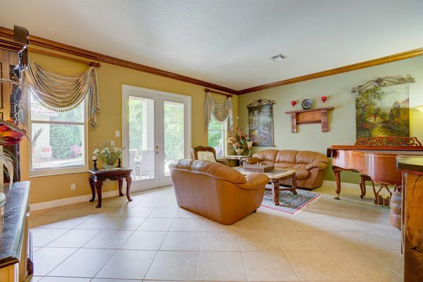 Interior, Living room, Piano