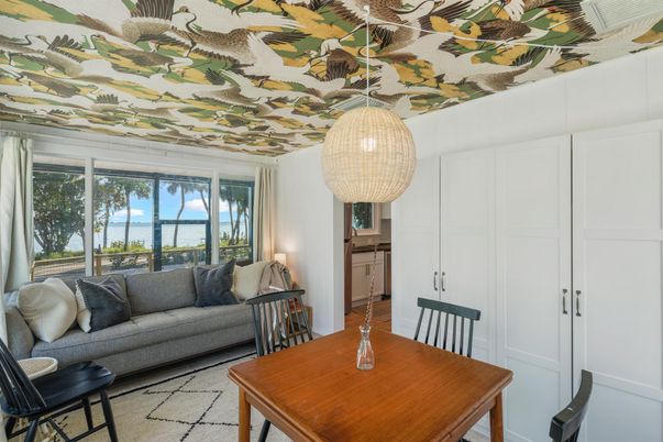 Interior, Living room, Water