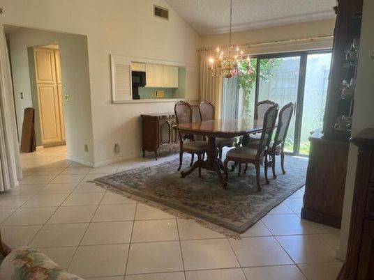 Chandelier, Dining room, Interior
