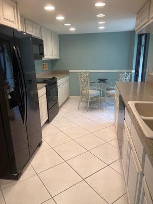Dining room, Interior, Kitchen, Recessed Lighting