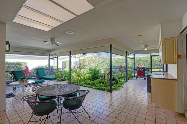 Dining room, Interior, Sun Room