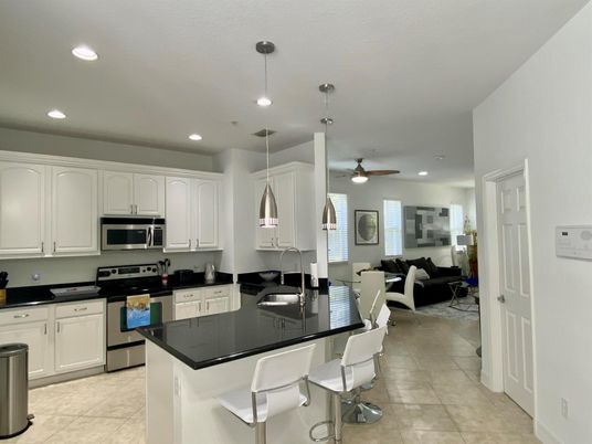 Dining room, Interior, Kitchen, Living room, Pendant Lights, Recessed Lighting, Stainless Steel Appliances