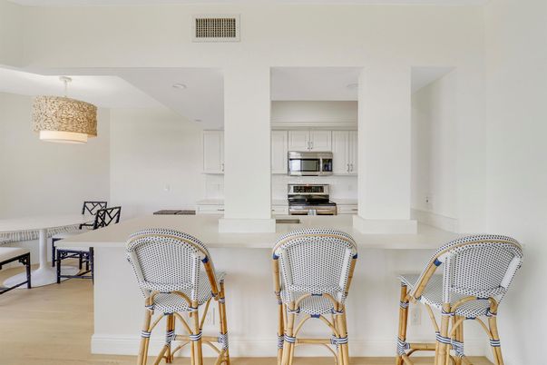 Dining room, Interior, Kitchen, Stainless Steel Appliances, Wood Texture Flooring