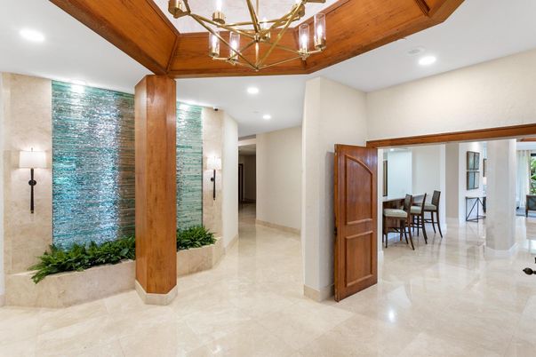 Dining room, Interior, Pendant Lights, Recessed Lighting