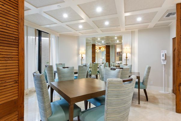 Dining room, Interior, Recessed Lighting