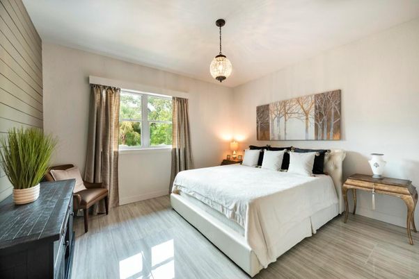 Bedroom, Interior, Pendant Lights, Wood Texture Flooring