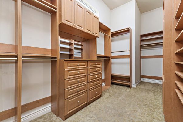 Interior, Walk-in Closets