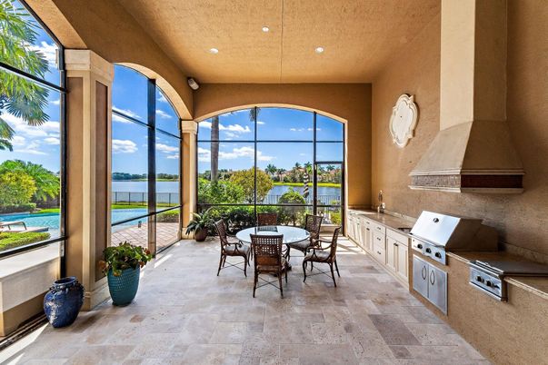Dining room, Interior, Recessed Lighting, Water