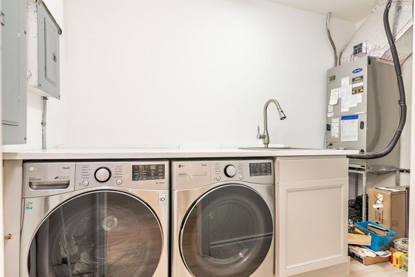 Interior, Washer