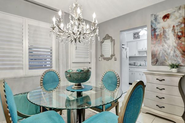 Chandelier, Dining room, Interior