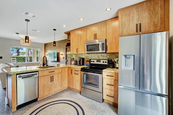 Interior, Kitchen, Pendant Lights, Recessed Lighting, Stainless Steel Appliances