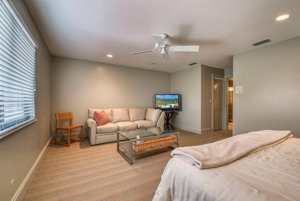 Bedroom, Interior, Living room, Recessed Lighting