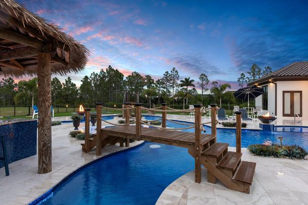 Exterior, Playground, Pool