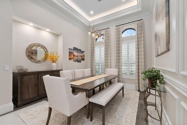 Dining room, Interior, Pendant Lights, Recessed Lighting