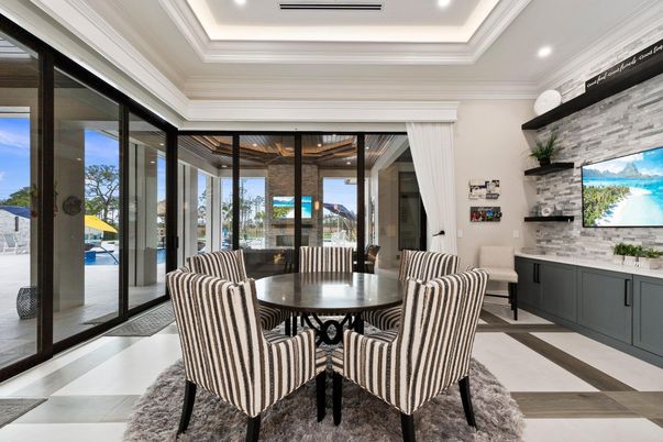 Dining room, Interior, Recessed Lighting