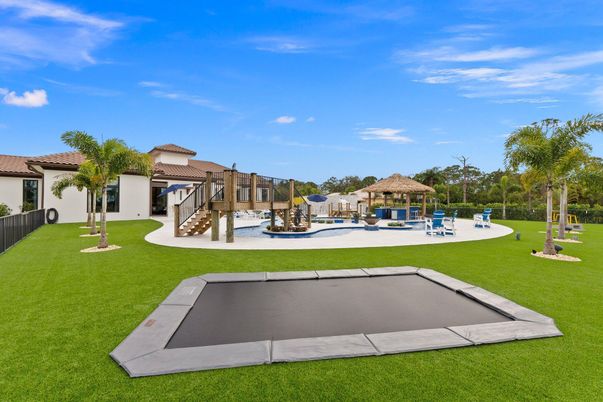 Backyard, Exterior, Playground
