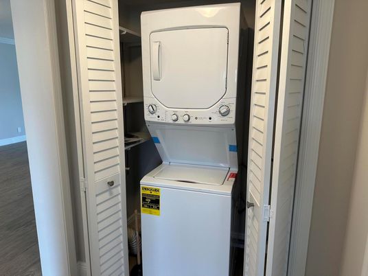 Interior, Utility Closets, Washer