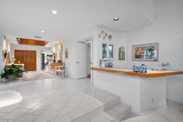 Interior, Recessed Lighting