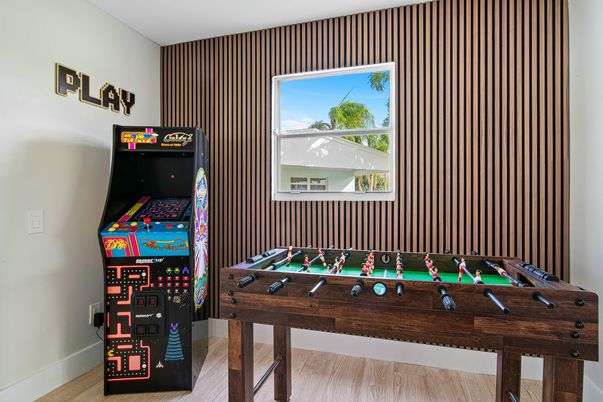 Game Room, Interior, Wood Texture Flooring