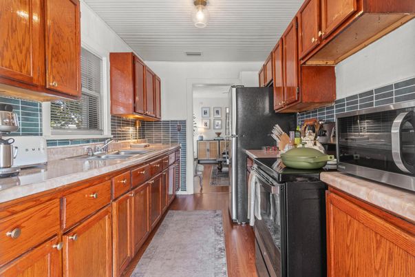 Interior, Kitchen, Wood Texture Flooring