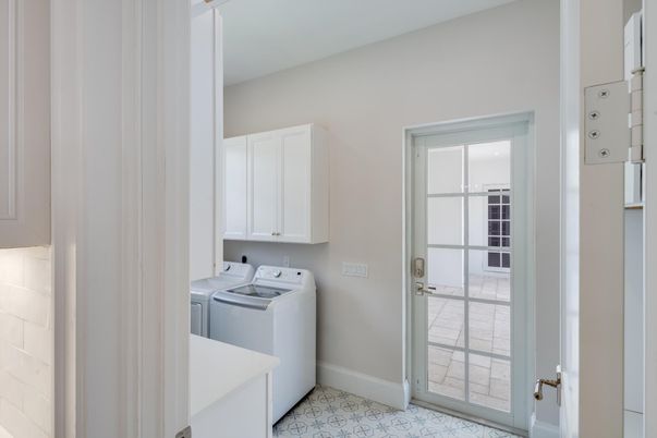 Interior, Washer