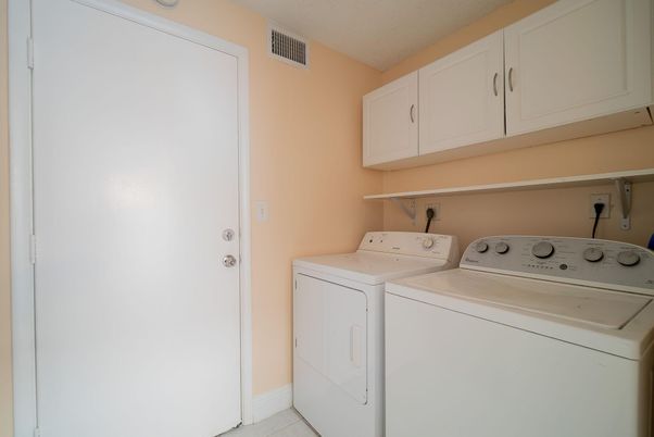 Interior, Utility Closets, Washer
